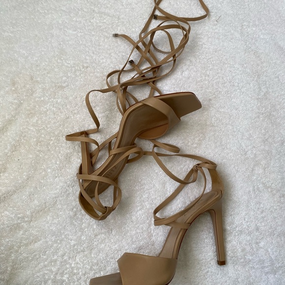 SCHUTZ Beige Strappy Heels Size 9B - Picture 8 of 11